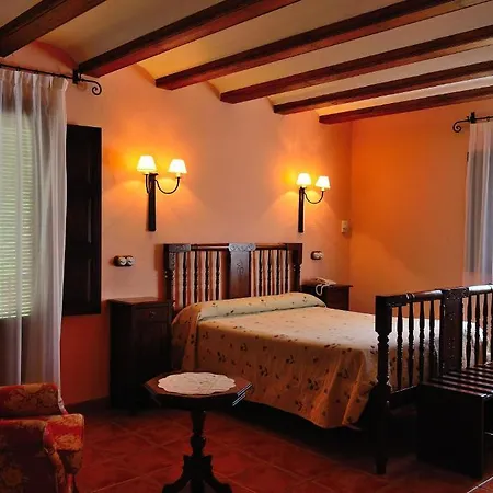 Hotel Caserón De La Fuente