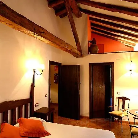 Caserón De La Fuente