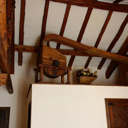 Caserón De La Fuente Hotel