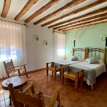 Hotel Caserón De La Fuente 3*