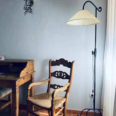 Caserón De La Fuente