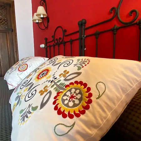 Caseron De La Fuente الباراثين