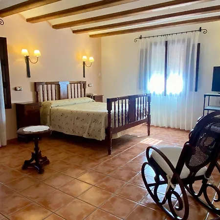 فندق Caseron De La Fuente 3*