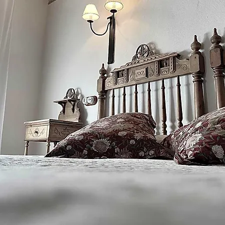 Caseron De La Fuente فندق الباراثين