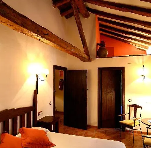 Caserón De La Fuente