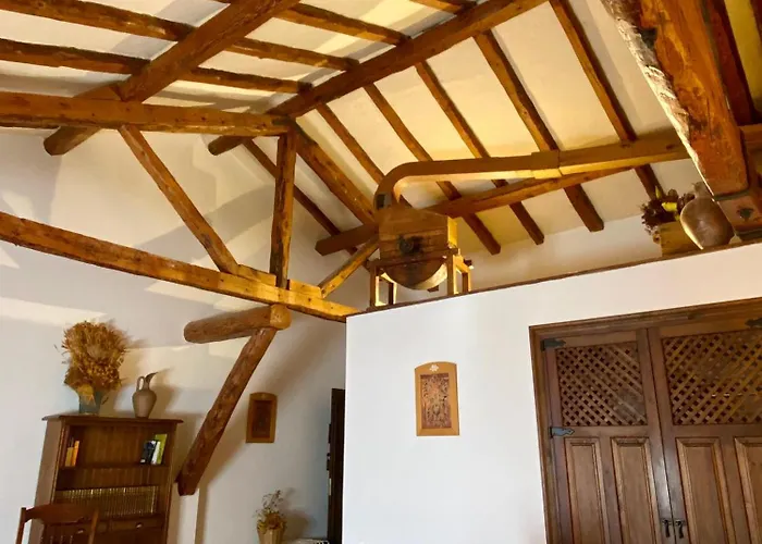 Caseron De La Fuente 3* Albarracín