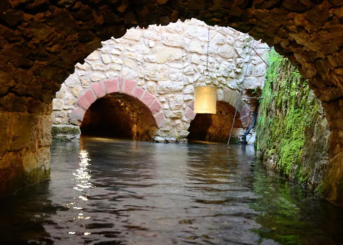 Hotel Caserón De La Fuente 3*