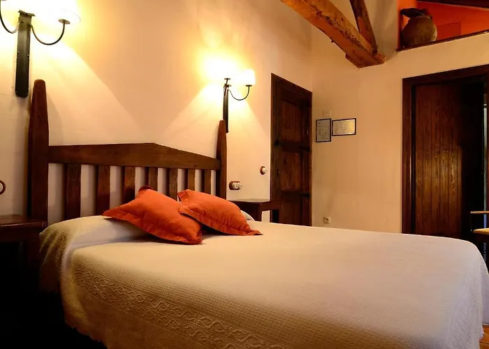 Caserón De La Fuente Albarracín